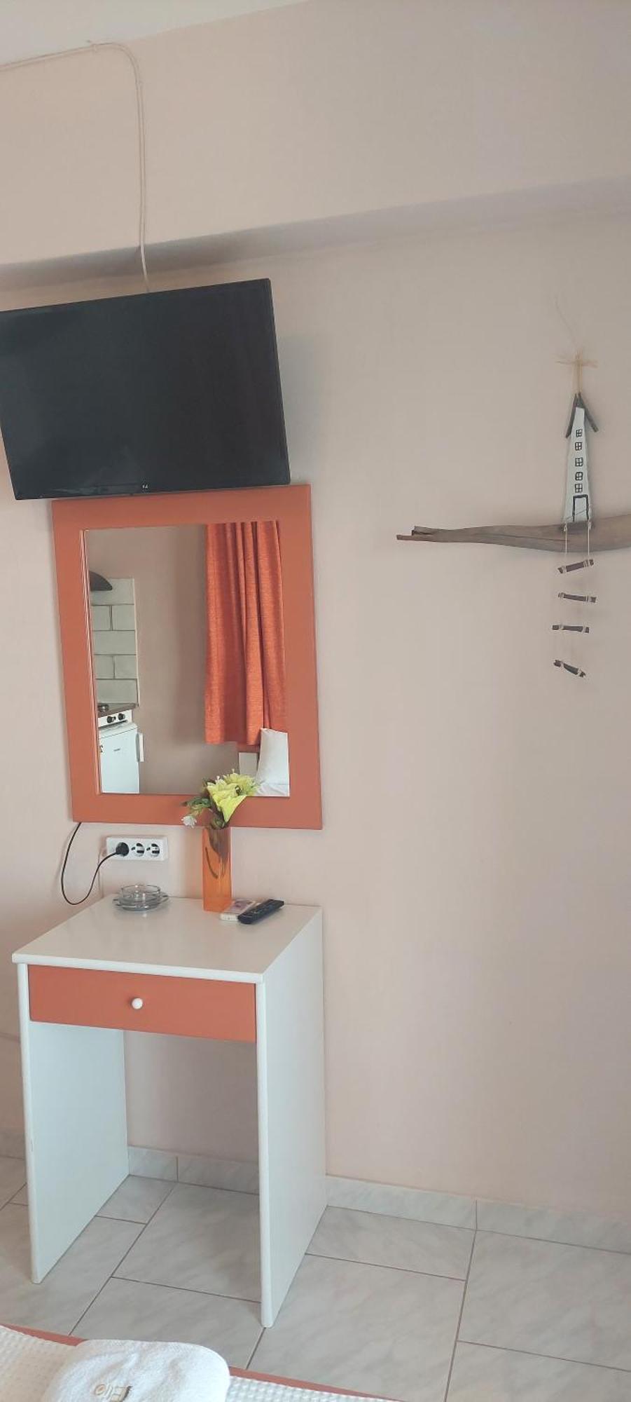 Seaside Studios Paralia Dionysiou Phòng bức ảnh