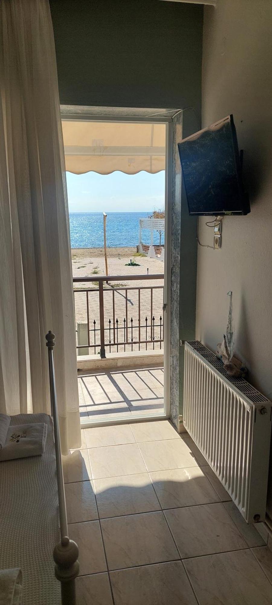 Seaside Studios Paralia Dionysiou Ngoại thất bức ảnh