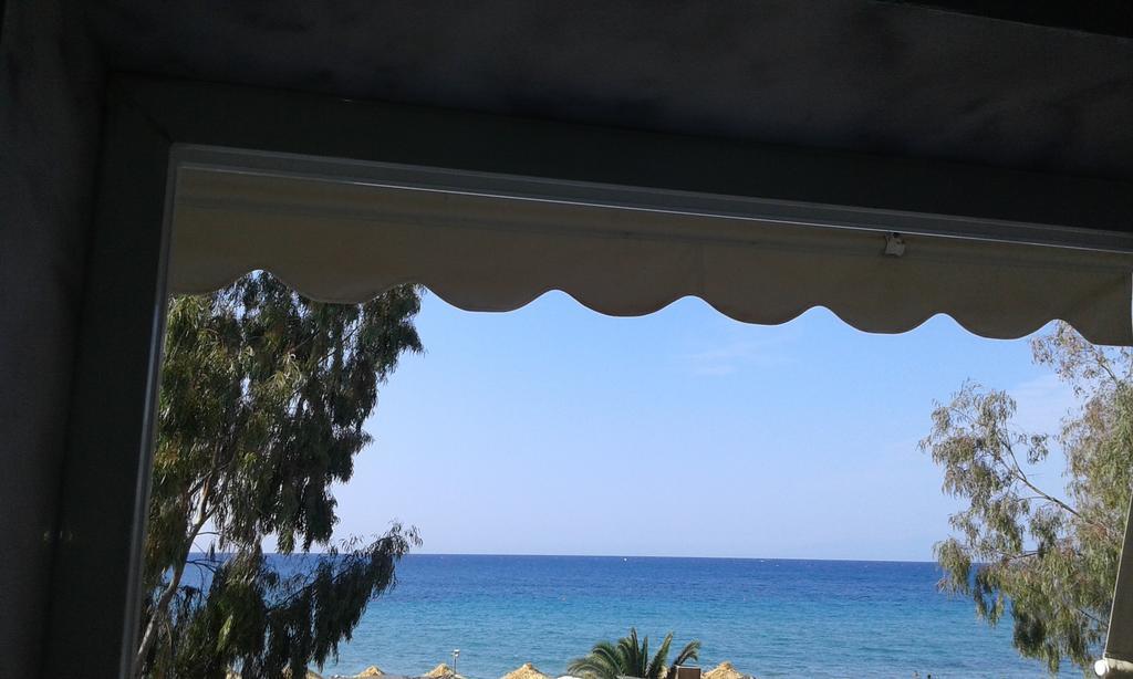 Seaside Studios Paralia Dionysiou Ngoại thất bức ảnh